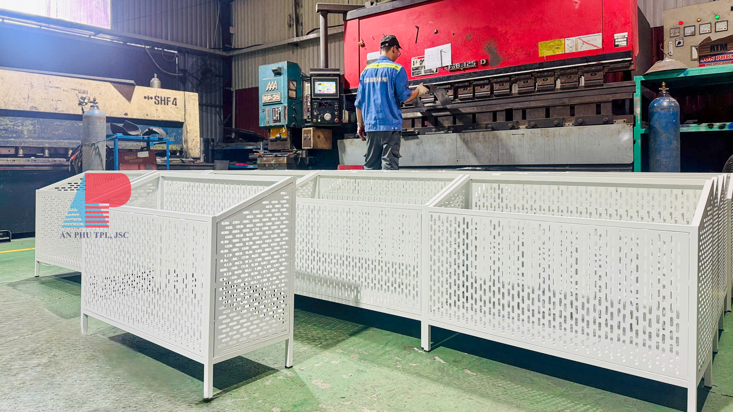 Thung De Phu Lieu Nghanh May 3