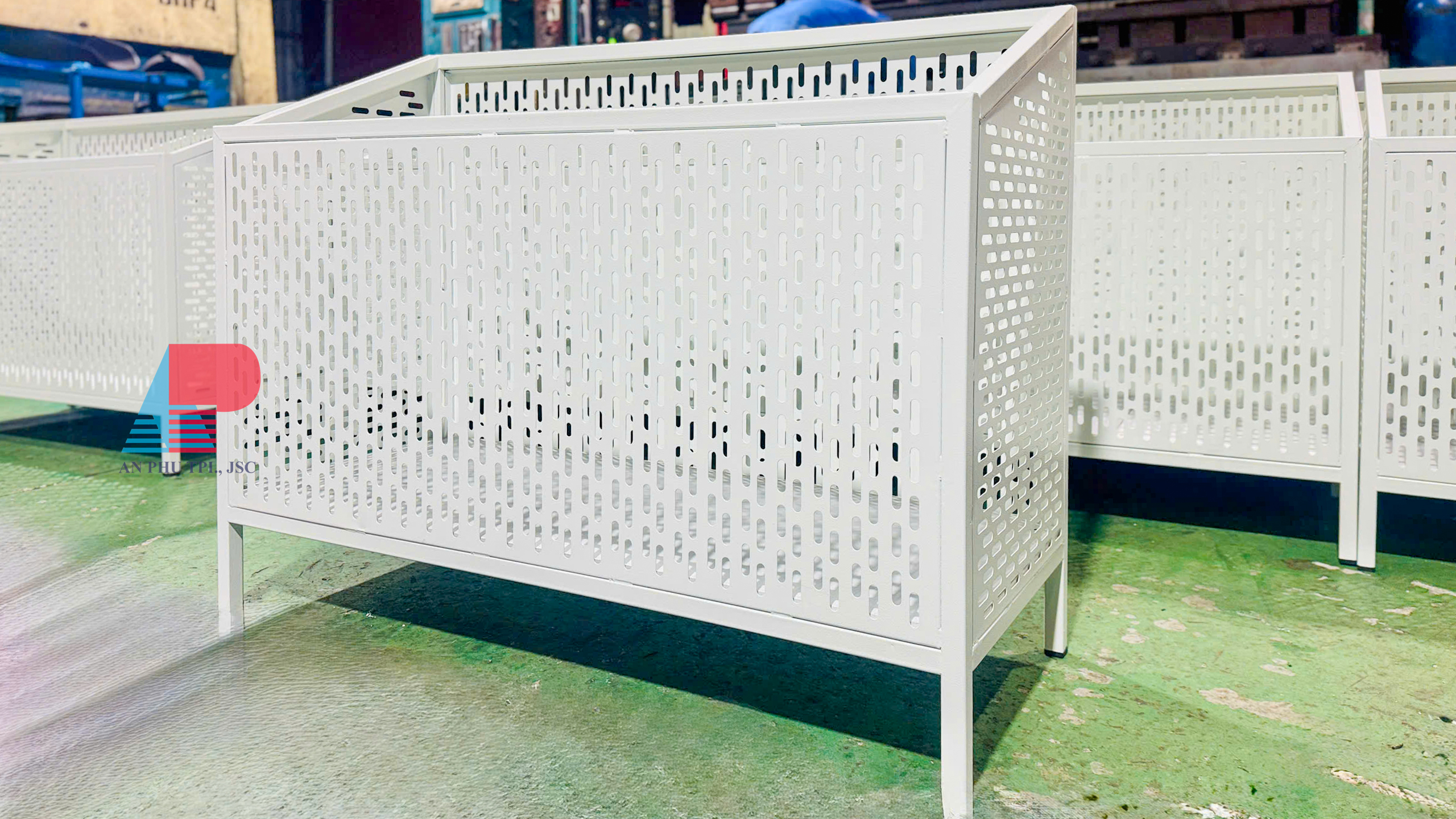 Thung De Phu Lieu Nghanh May 5