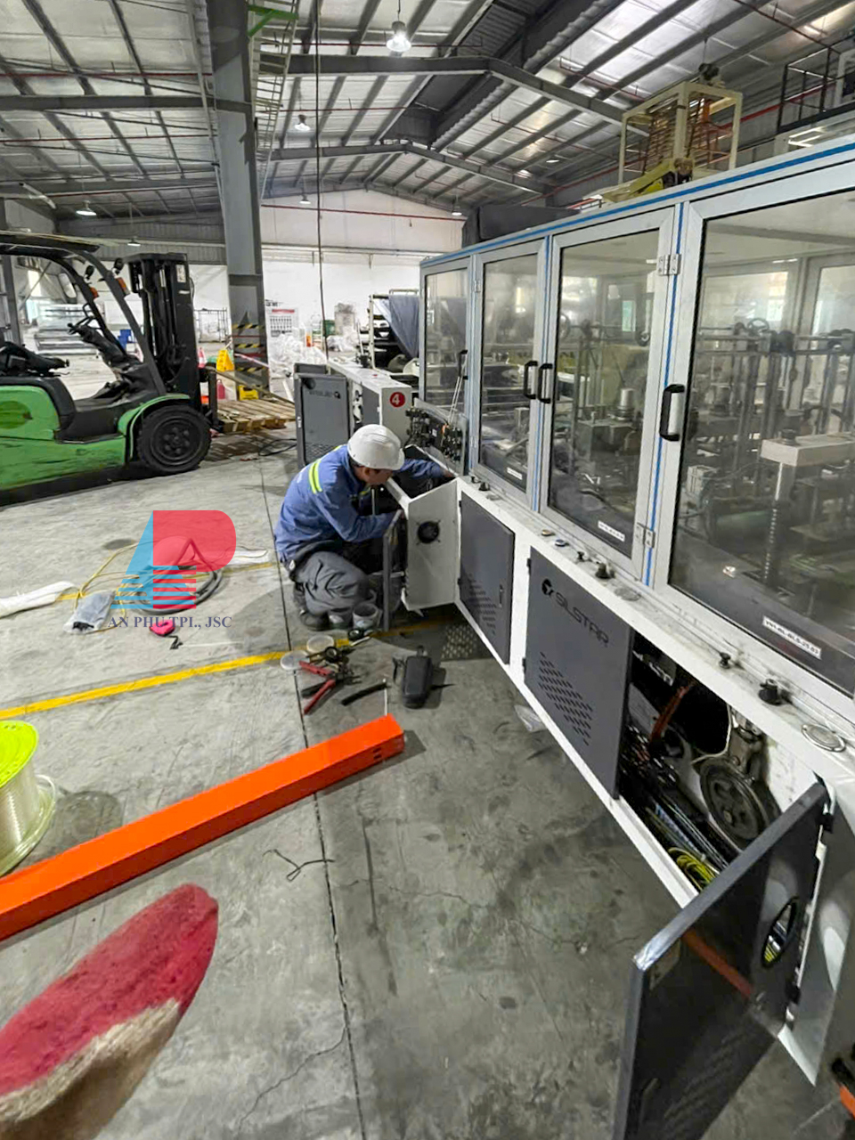 Di chuyển, lắp đặt máy móc từ Bắc Ninh về Hải Phòng