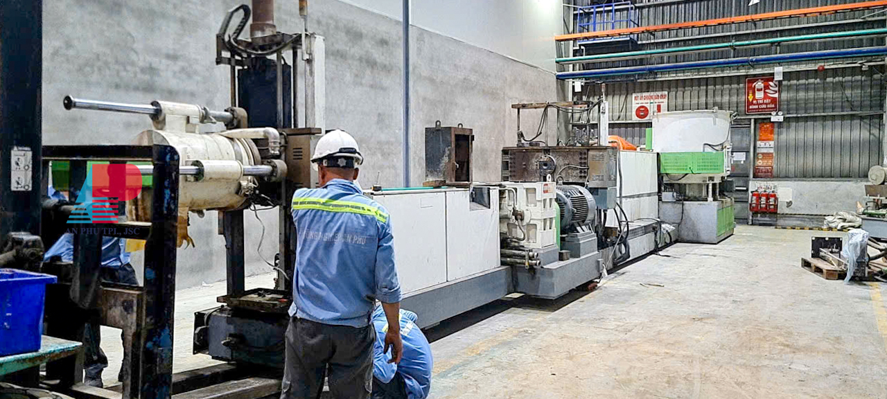 Lắp đặt máy công nghiệp